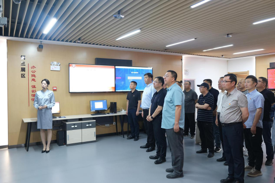 医科所党总支召开理论学习中心组（扩大）学习会